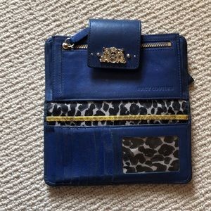 Juicy couture wallet